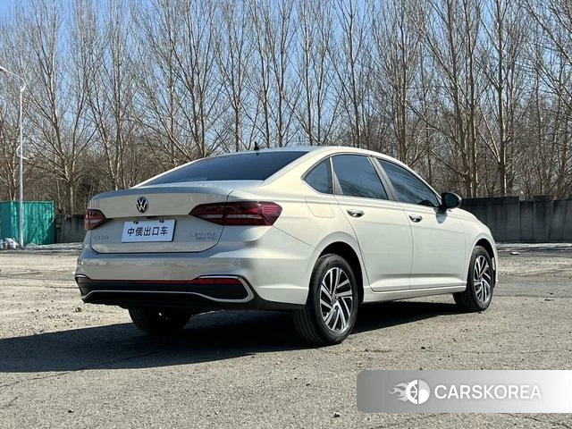 Volkswagen Lavida 2023 Шампань из Китая, фото 4