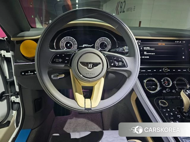 Bentley Continental GT 4th Generation 2025 Белый из Кореи, фото 4