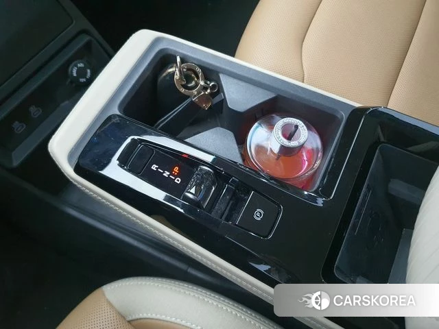 Ssangyong Actian 2nd Generation 2024 Черный из Кореи, фото 4