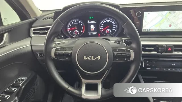 Kia K5 3rd generation 2023 Серый из Кореи, фото 4