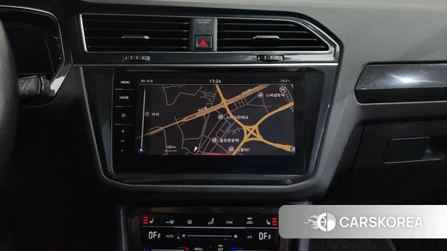 Volkswagen Tiguan second Generation 2022 Белый из Кореи, фото 4