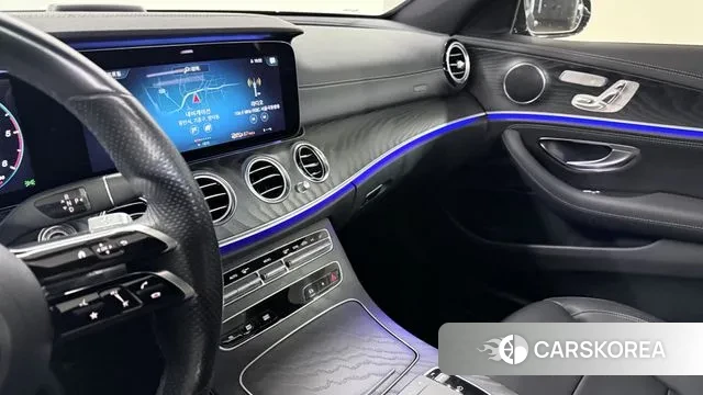 Mercedes-Benz E-Class W213 2021 Серый из Кореи, фото 4