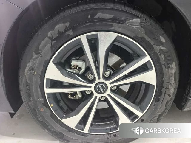 Nissan Xuan Yi 2023 Черный из Китая, фото 4