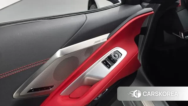 Chevrolet Corvette 2020 Серебристо-серый из Кореи, фото 4