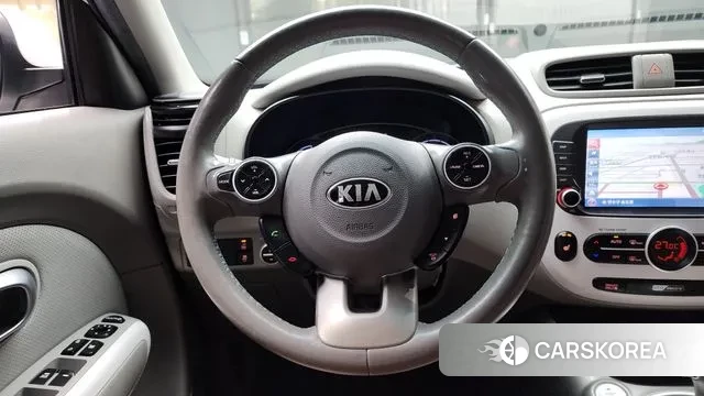 Kia Soul EV 2018 Белый из Кореи, фото 4