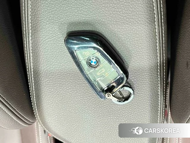 BMW X1 2021 Белый из Китая, фото 4
