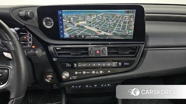Lexus ES300h 7th generation 2025 Черный из Кореи, фото 4