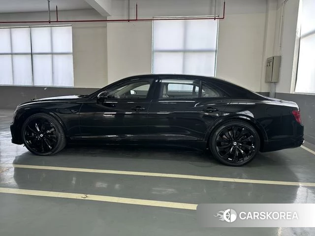 Bentley Flying Spur PHEV 2026 Черный из Китая, фото 4