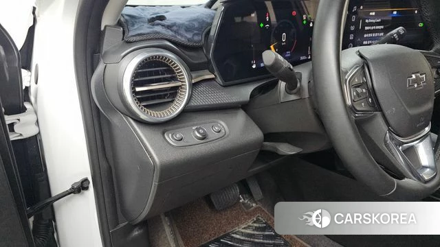 Chevrolet (GM Daewoo) Trax Crossover 2023 Белый из Кореи, фото 4