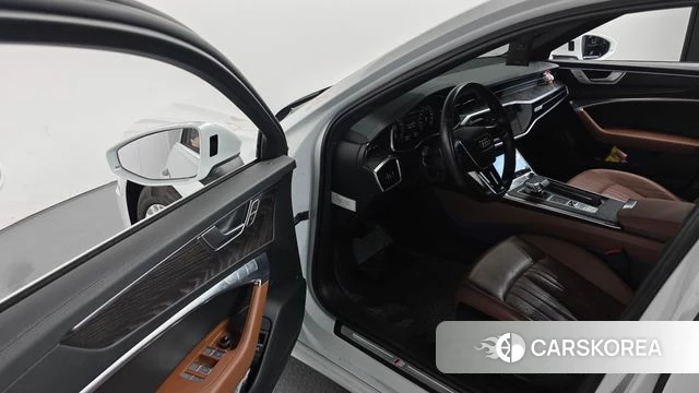 Audi A6 (C8) 2020 Белый из Кореи, фото 4