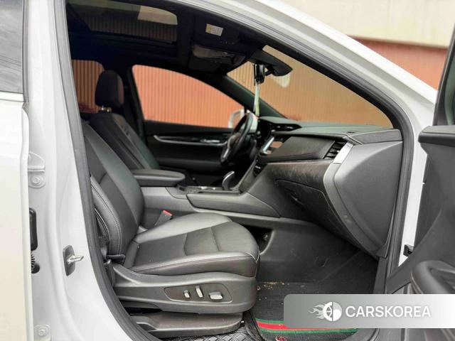 Cadillac XT5 2022 Белый из Китая, фото 4
