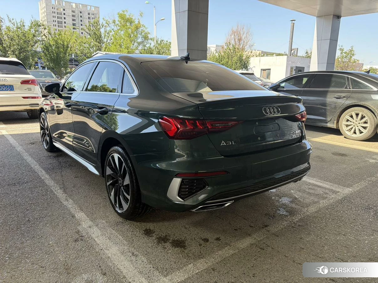 Audi A3 2023 Зеленый из Китая, фото 4