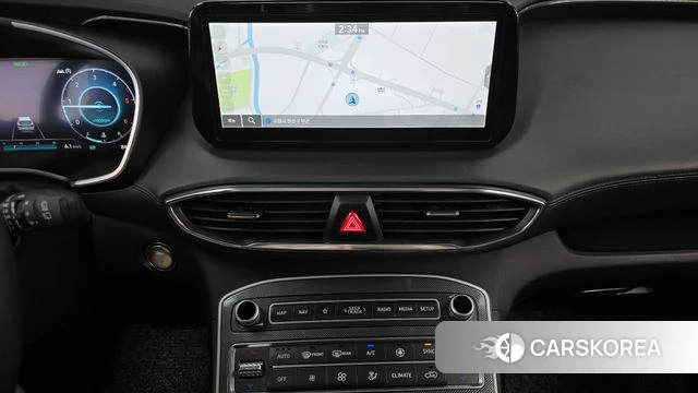 Hyundai The New Santa Fe 2023 Белый из Кореи, фото 4