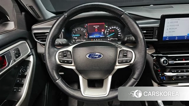 Ford Explorer 6th Generation 2022 Белый из Кореи, фото 4