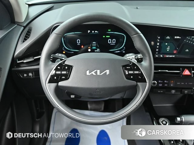 Kia Di Ol Nu Niro 2022 Белый из Кореи, фото 4