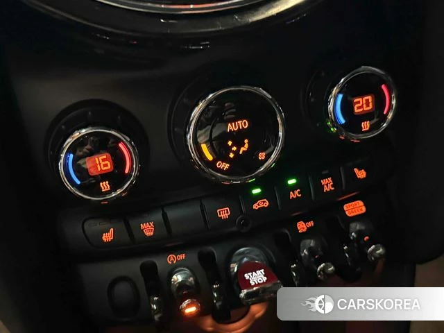 Mini Cooper 2021 Черный из Кореи, фото 4