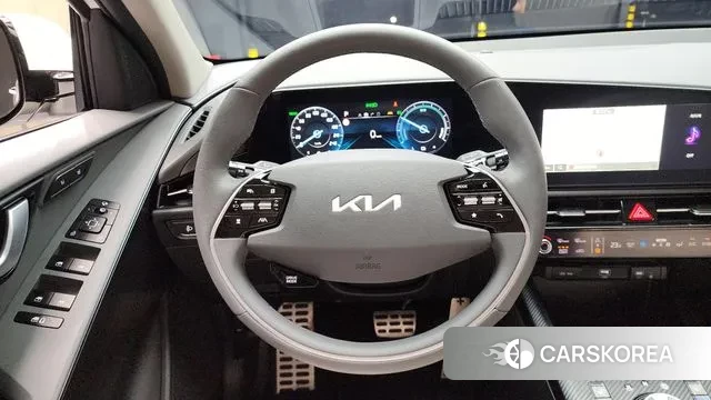 Kia Di Ol Nu Niro 2025 Белый из Кореи, фото 4