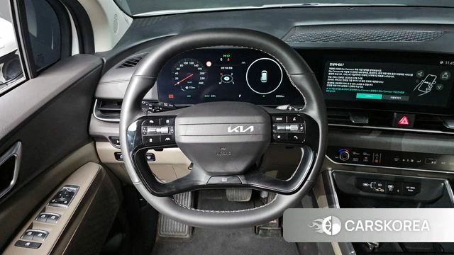 Kia The New Carnival 4th Generation 2025 Белый из Кореи, фото 4