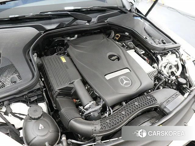 Mercedes-Benz E-Class W213 2023 Белый из Кореи, фото 4