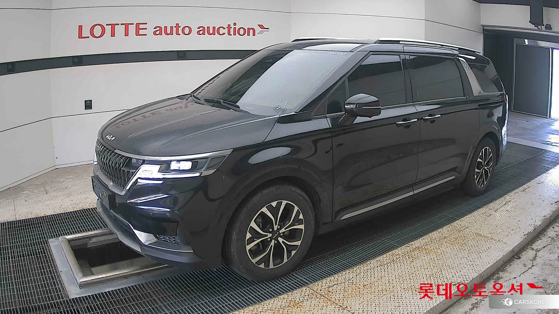 Kia Carnival 2022 Черный из Кореи, фото 4
