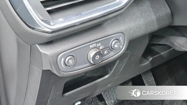 Chevrolet (GM Daewoo) Trailblazer 2020 Белый из Кореи, фото 4