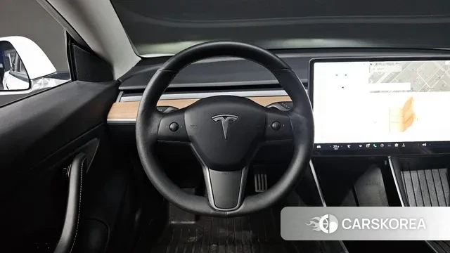 Tesla Model 3 2020 Белый из Кореи, фото 4