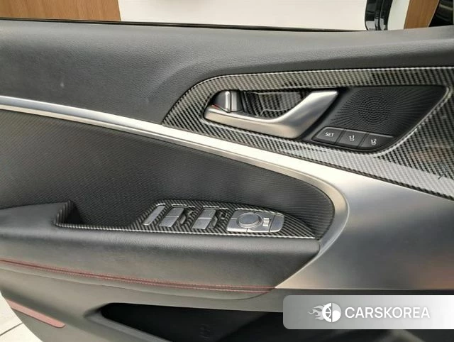 Genesis G70 2019 Черный из Кореи, фото 4
