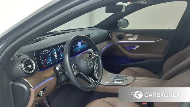 Mercedes-Benz E-Class W213 2022 Серый из Кореи, фото 4