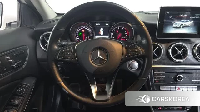 Mercedes-Benz GLA-Class X156 2019 Белый из Кореи, фото 4