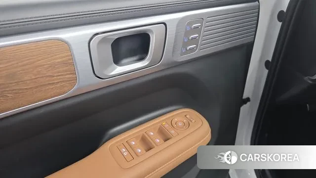 Hyundai Santa Fe (MX5) 2023 Белый из Кореи, фото 4