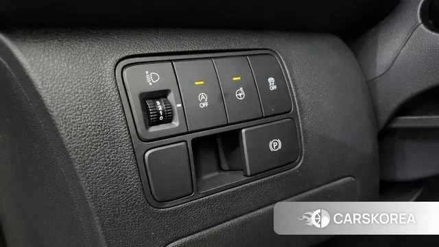 Hyundai Staria 2022 Белый из Кореи, фото 4