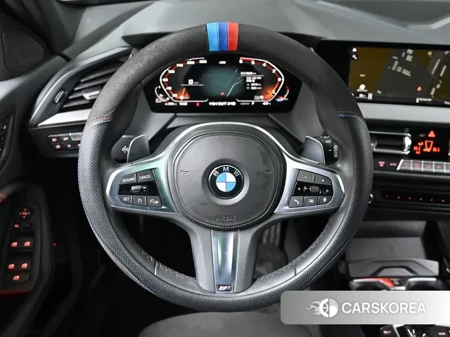 BMW 1 Series (F40) 2020 Черный из Кореи, фото 4