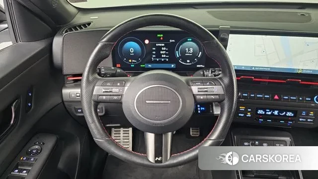 Hyundai Kona Hybrid (SX2) 2023 Белый из Кореи, фото 4