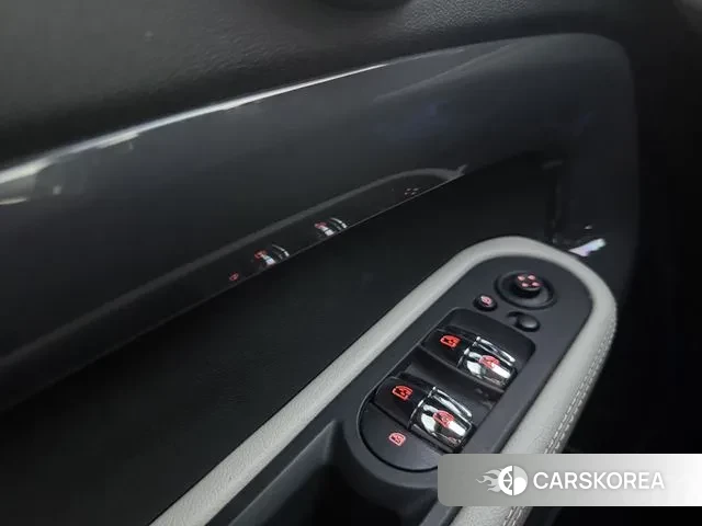 Mini Cooper S Countryman 2018 Белый из Кореи, фото 4