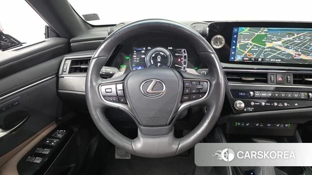Lexus ES300h 7th generation 2024 Серый из Кореи, фото 4