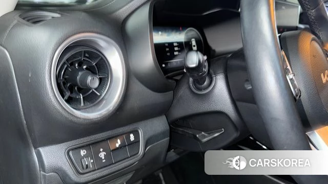 Kia The New K3 2nd generation 2022 Серый из Кореи, фото 4