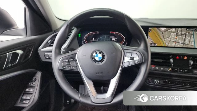 BMW 1 Series (F40) 2022 Серебряный из Кореи, фото 4