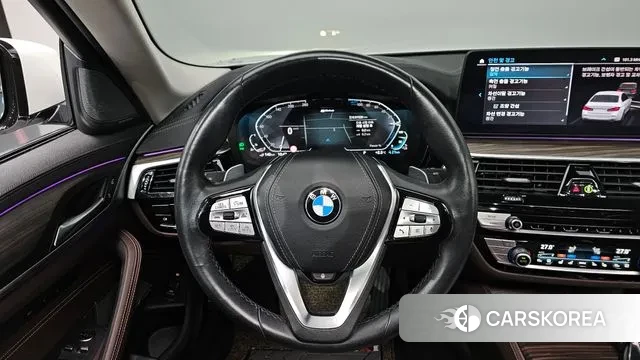 BMW 5 Series (G30) 2020 Белый из Кореи, фото 4