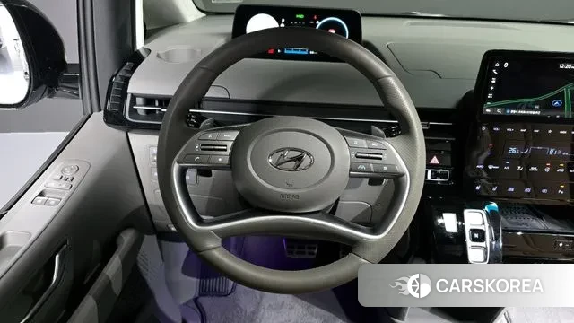 Hyundai Staria 2023 Белый из Кореи, фото 4