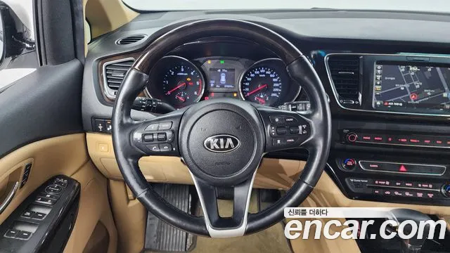 Kia The New Carnival id 2688421 из Кореи 4