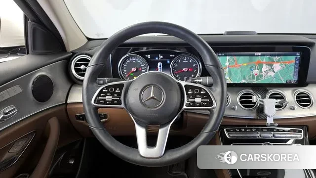 Mercedes-Benz E-Class W213 2019 Белый из Кореи, фото 4