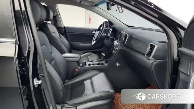 Kia Sportage 4th Generation 2018 Черный из Кореи, фото 4