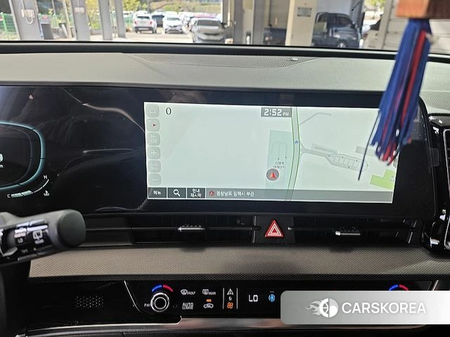 Kia Sportage 5th Generation 2023 Белый из Кореи, фото 4