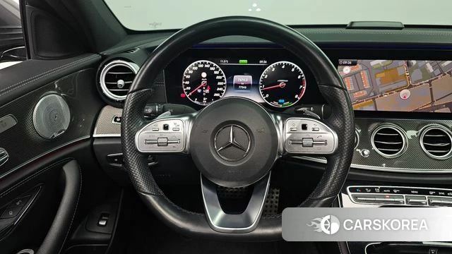Mercedes-Benz E-Class W213 2019 Серый из Кореи, фото 4