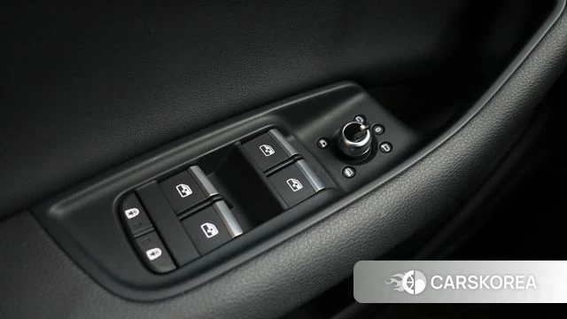 Audi Q7 (4M) 2021 Белый из Кореи, фото 4