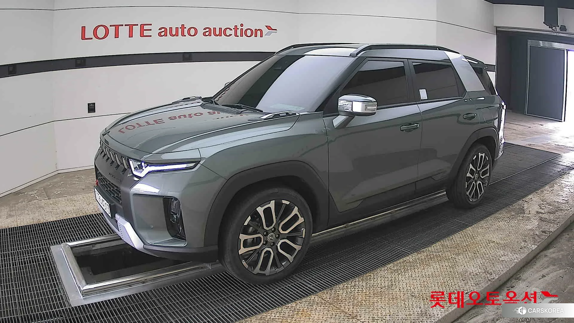 SsangYong Torres 2023 Forest Green из Кореи, фото 4