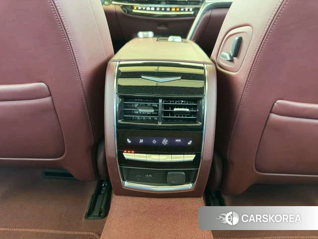 Cadillac CT6 2025 Черный из Китая, фото 4