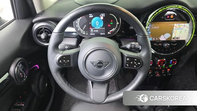 Mini Cooper 2023 Песочный из Кореи, фото 4