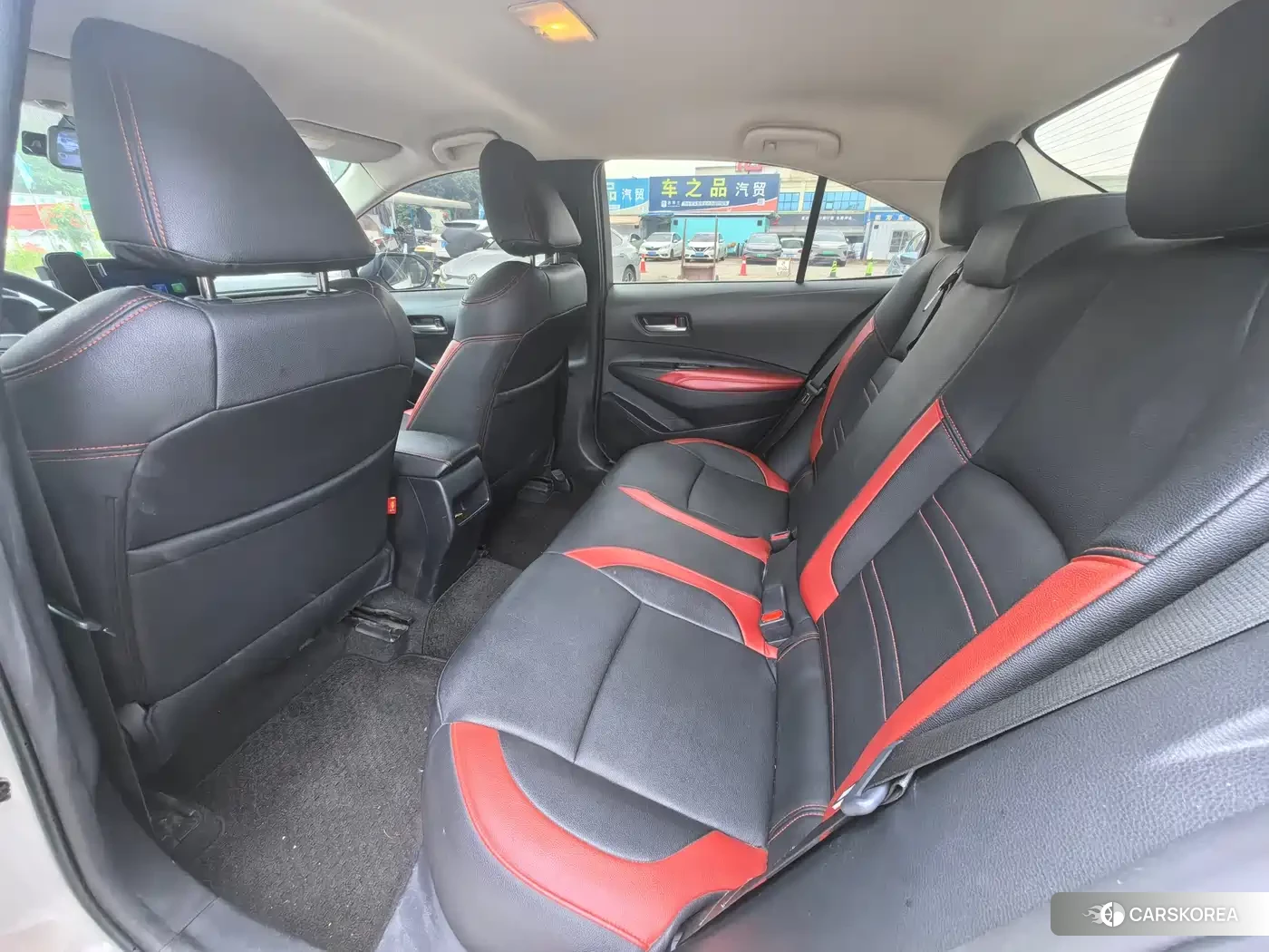 Toyota Corolla 2022 Белый из Китая, фото 4