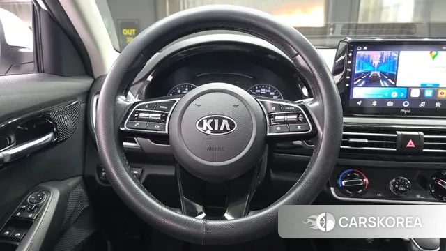 Kia Seltos 2020 Белый из Кореи, фото 4